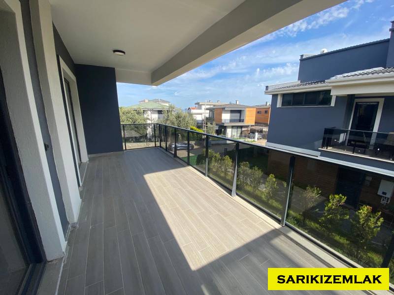 Edremit Güre Mah`da5+1  Villa. - 17